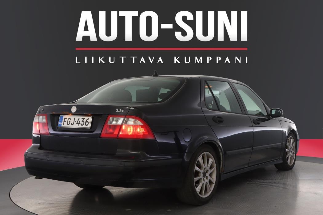 SAAB 9-5 2004
