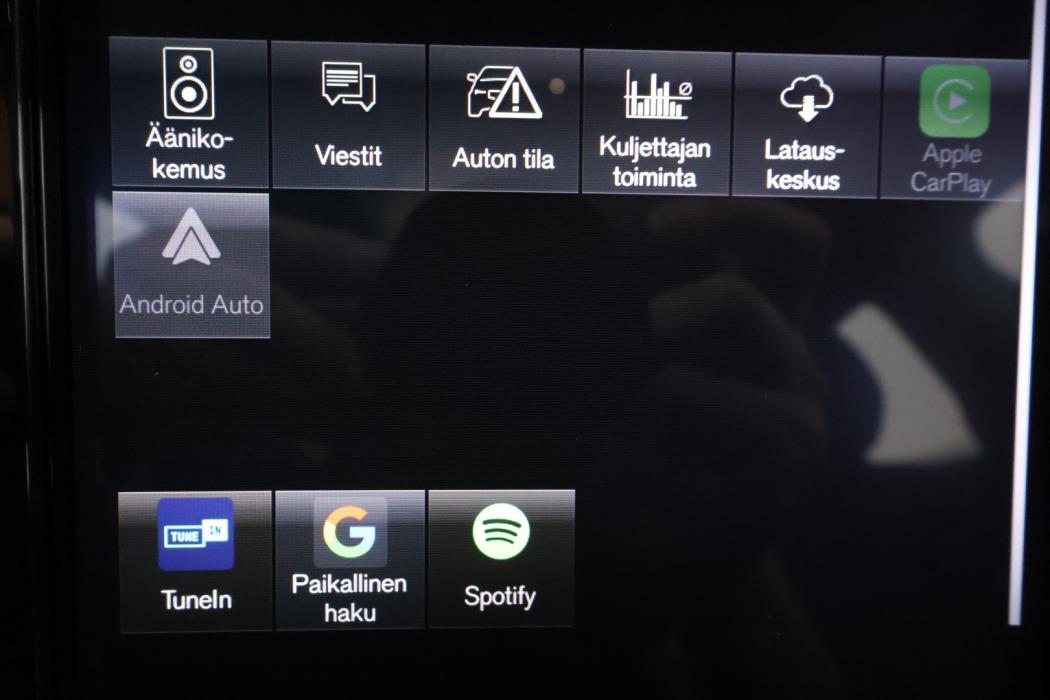 VOLVO V60 2020