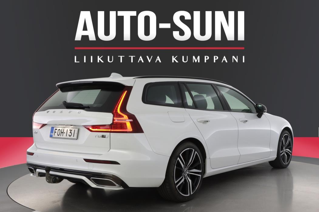 VOLVO V60 2020
