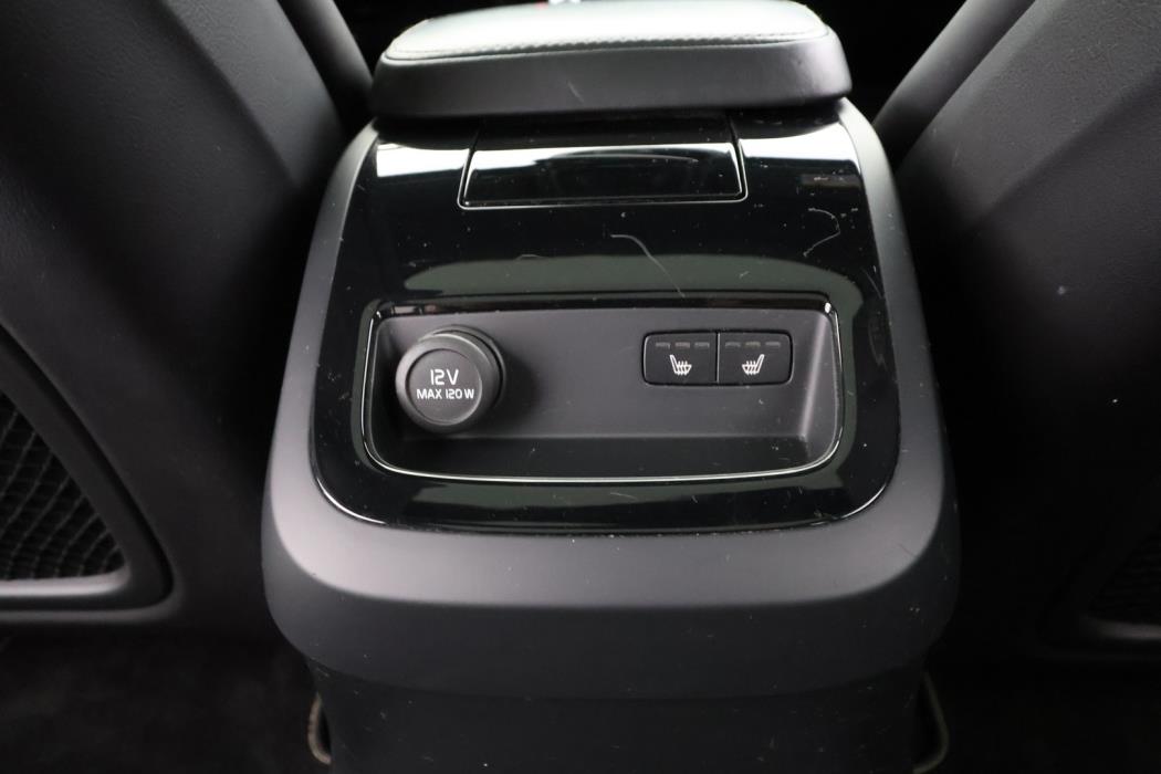 VOLVO V60 2020