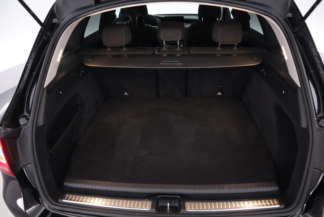 MERCEDES-BENZ GLC 2021