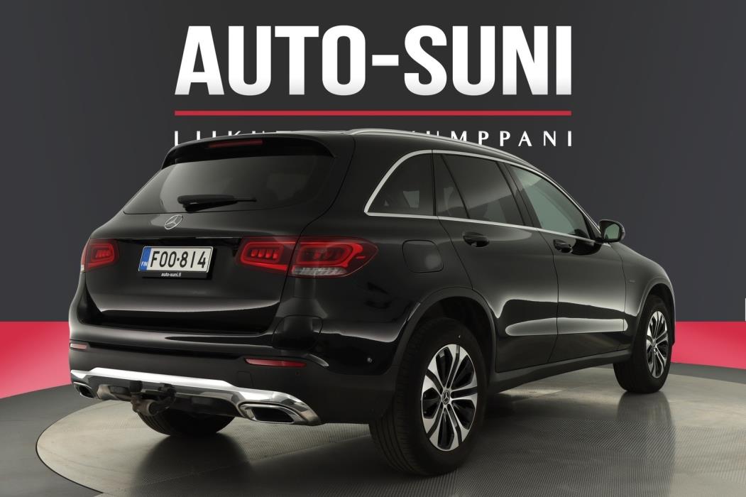 MERCEDES-BENZ GLC 2021