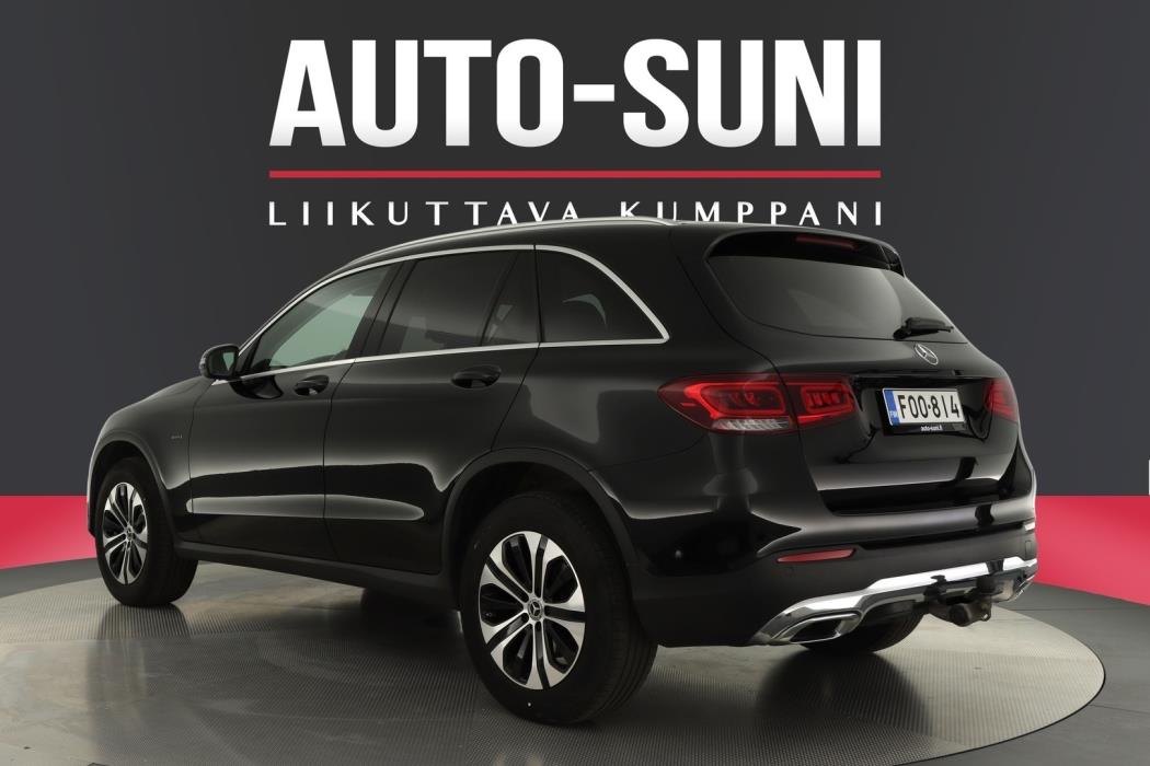 MERCEDES-BENZ GLC 2021