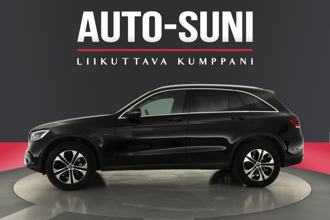 MERCEDES-BENZ GLC 2021