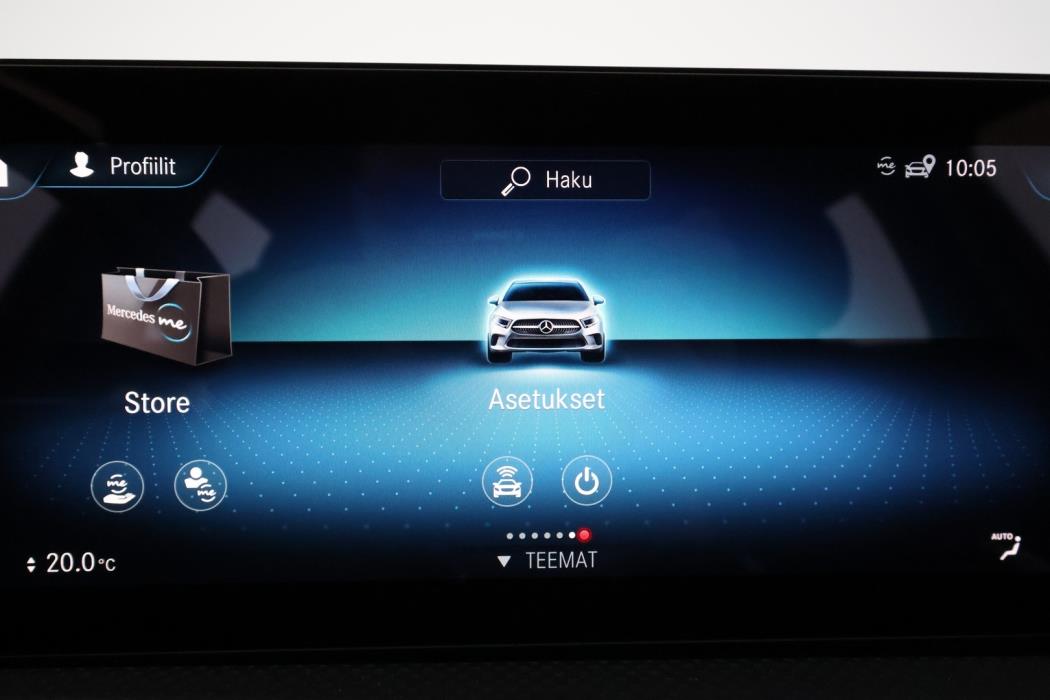 MERCEDES-BENZ A 2023