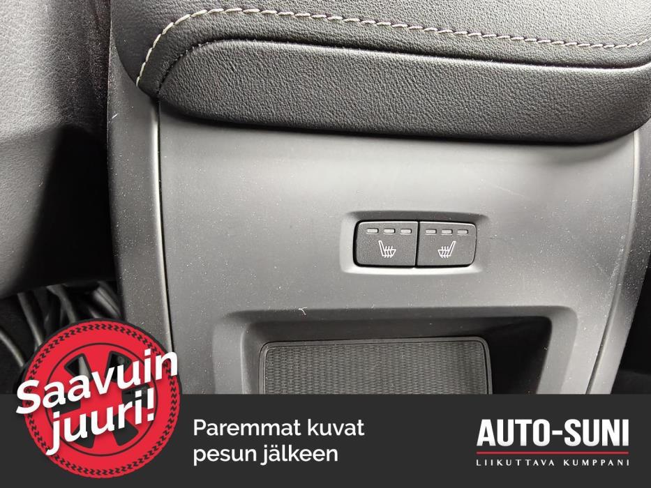 VOLVO XC60 2022