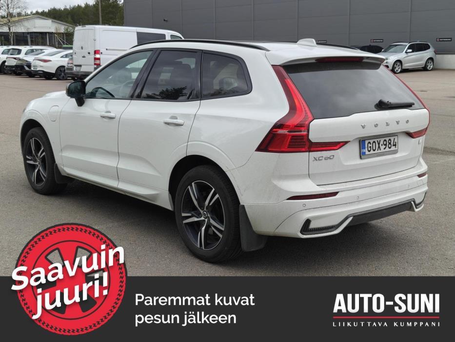 VOLVO XC60 2022