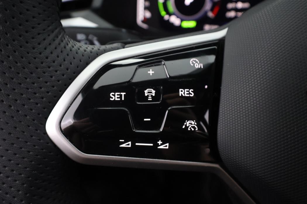 VOLKSWAGEN Arteon 2022