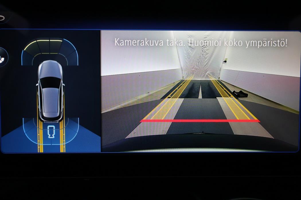 MERCEDES-BENZ EQB 2026