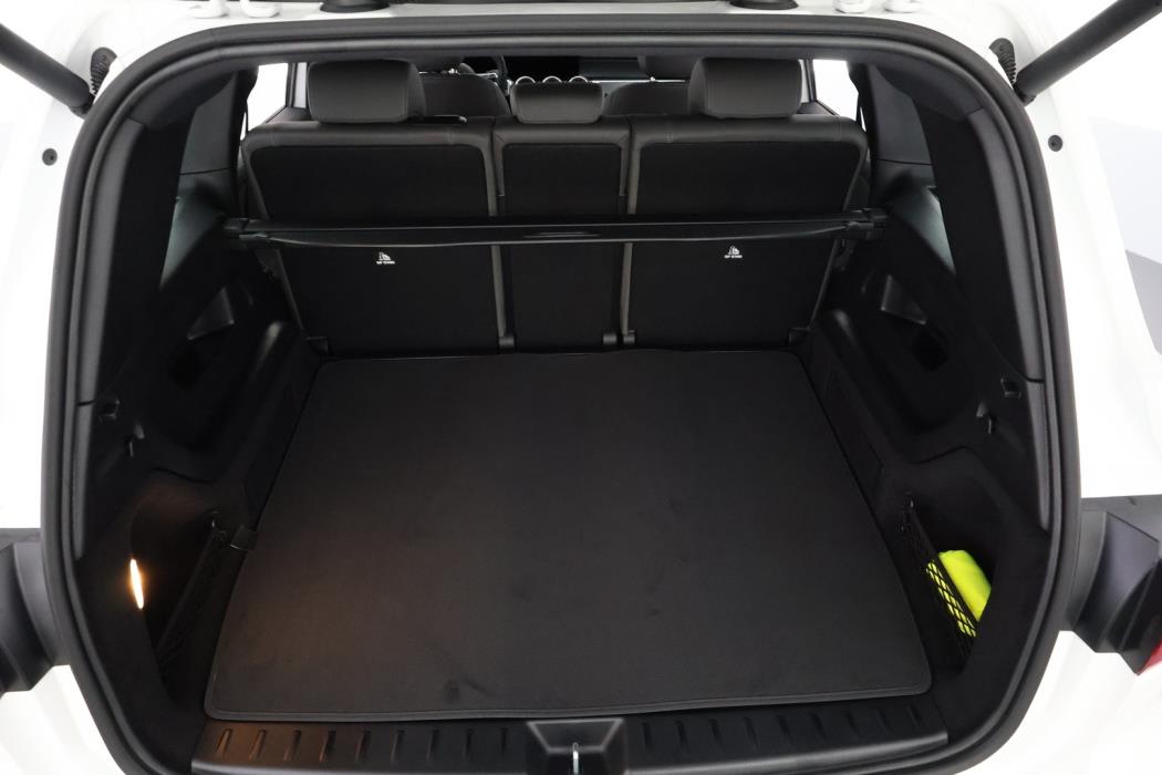 MERCEDES-BENZ EQB 2025