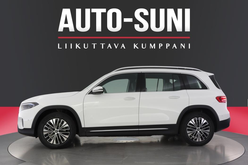 MERCEDES-BENZ EQB 2025