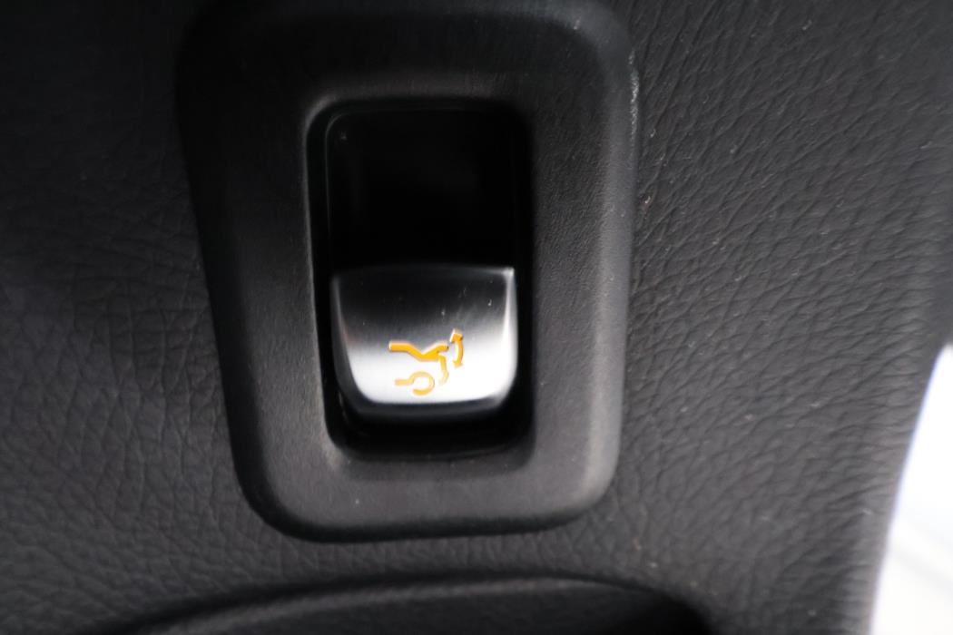 MERCEDES-BENZ C 2018