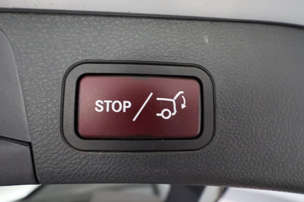 MERCEDES-BENZ C 2018