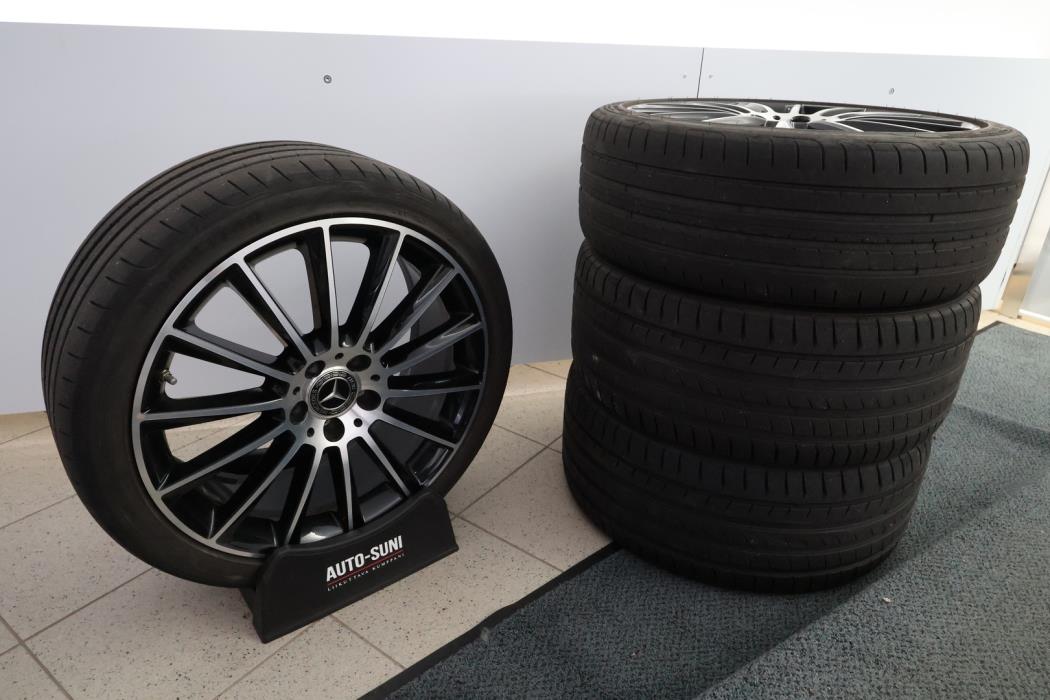 MERCEDES-BENZ C 2018