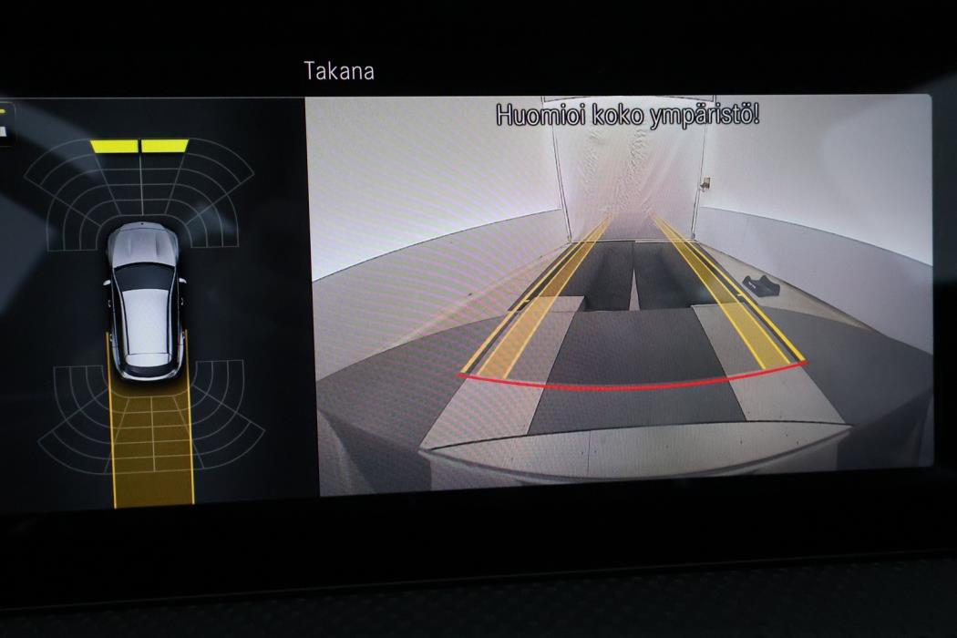 MERCEDES-BENZ CLA 2023