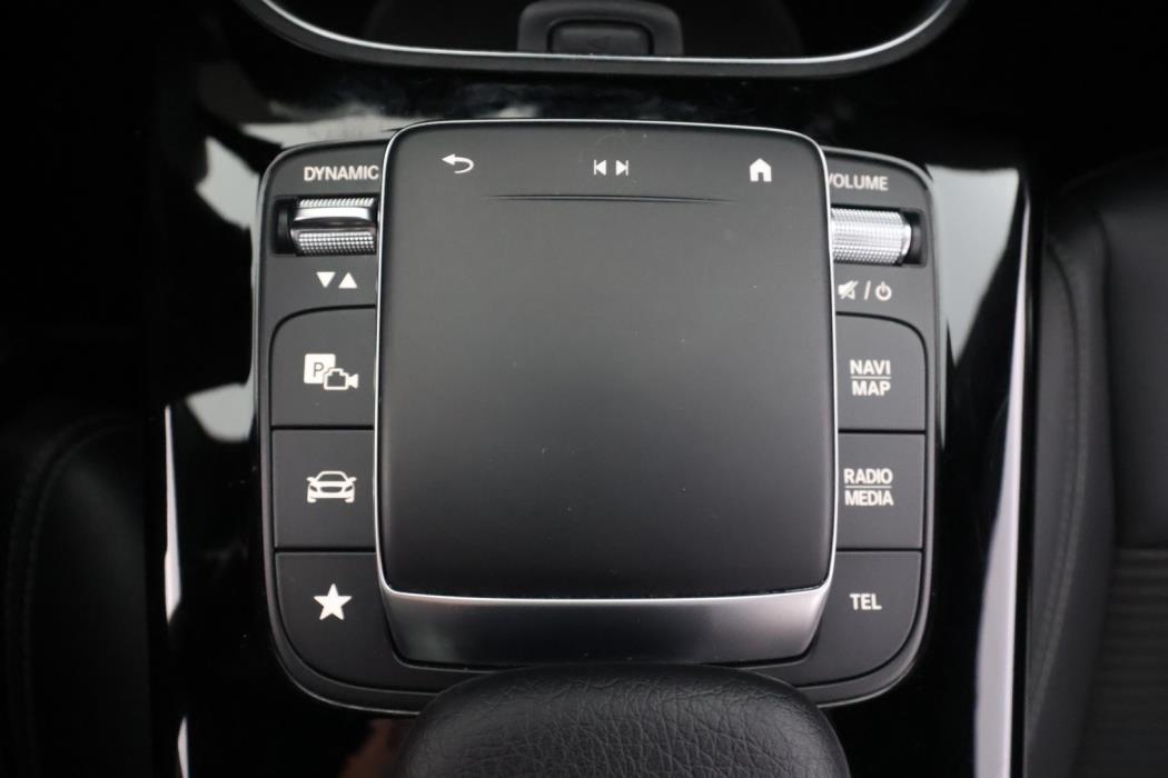 MERCEDES-BENZ CLA 2023