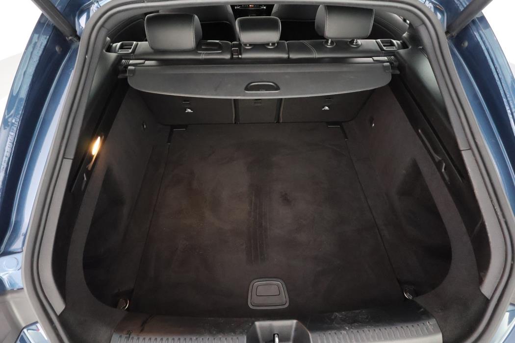 MERCEDES-BENZ CLA 2023