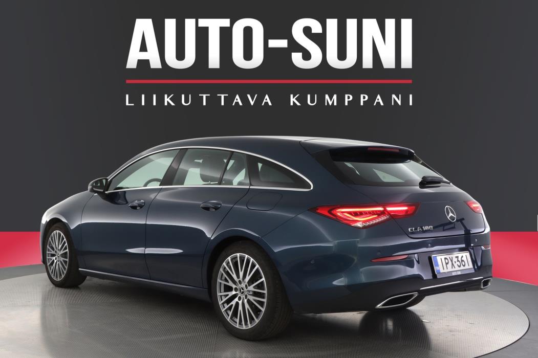 MERCEDES-BENZ CLA 2023