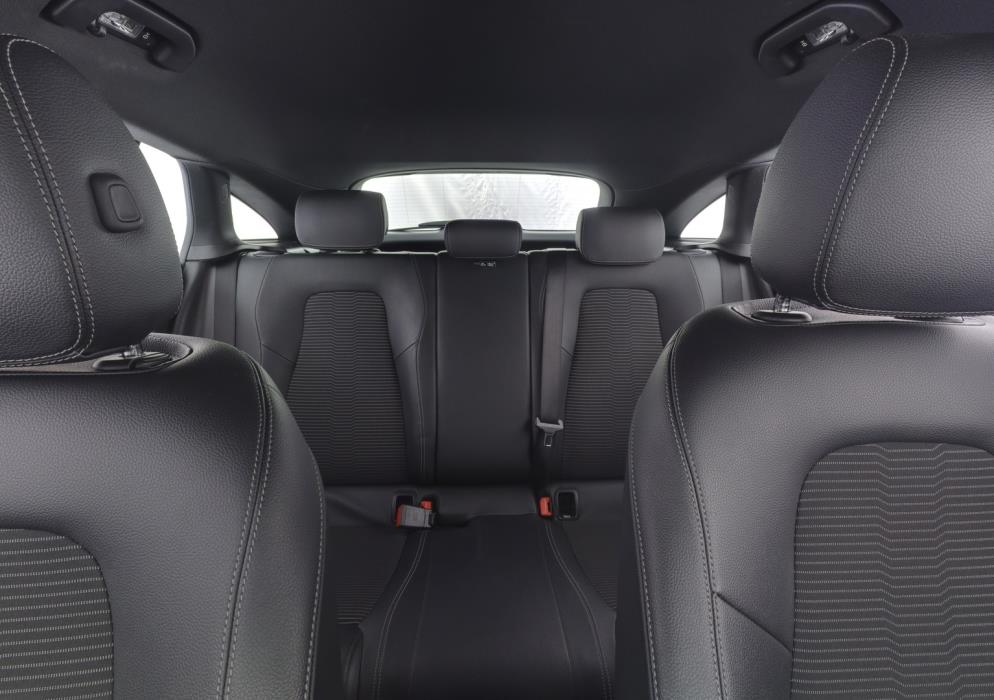 MERCEDES-BENZ CLA 2023