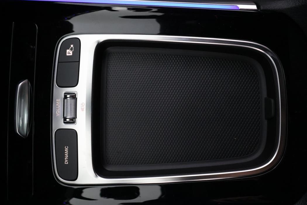 MERCEDES-BENZ EQA 2026