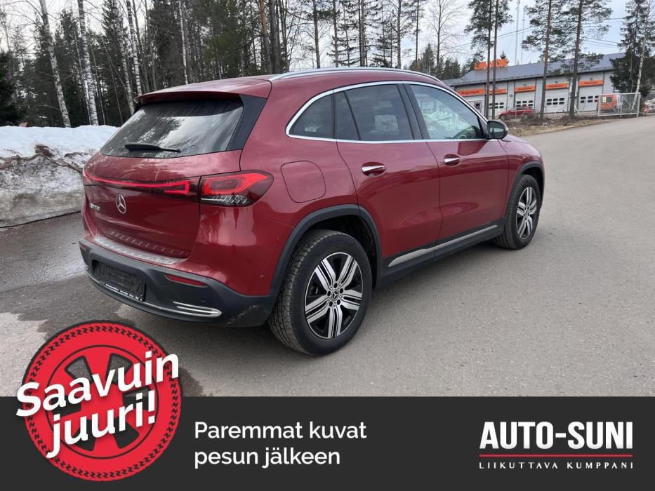 MERCEDES-BENZ EQA 2022