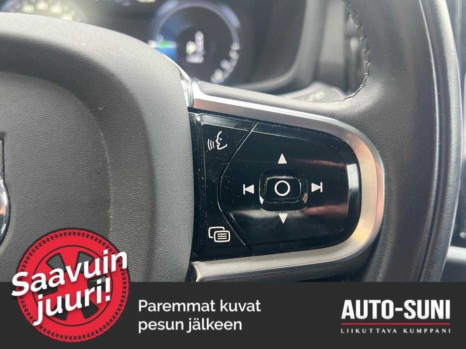 VOLVO V60 2020