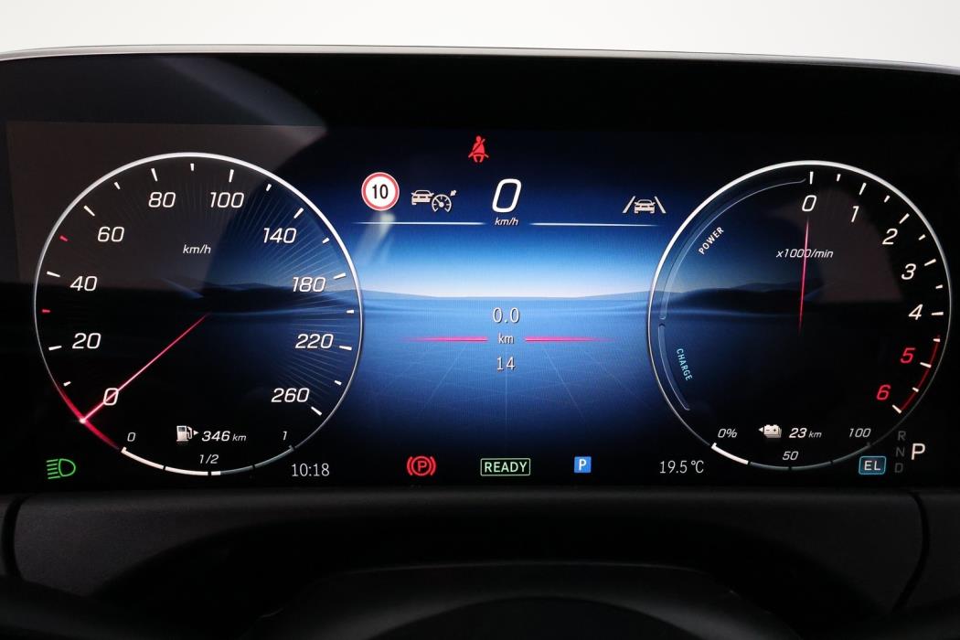 MERCEDES-BENZ E 2026