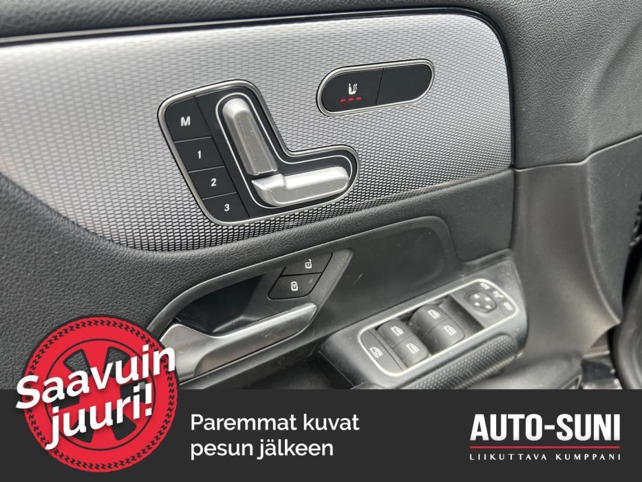 MERCEDES-BENZ GLA 2021