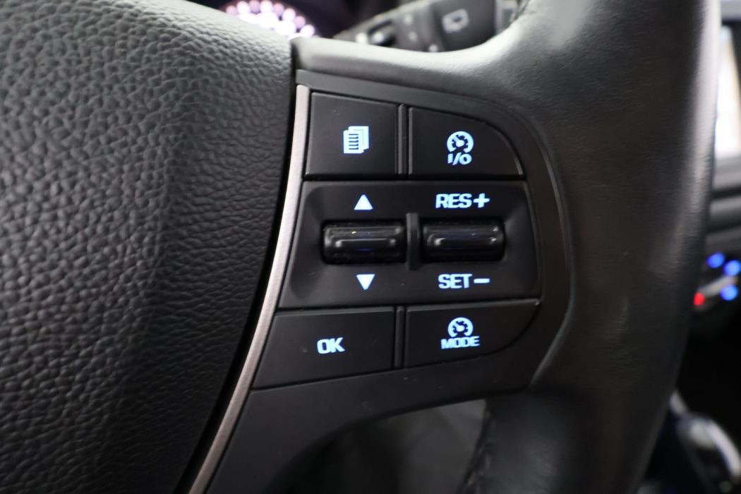 HYUNDAI i20 Hatchback 2019