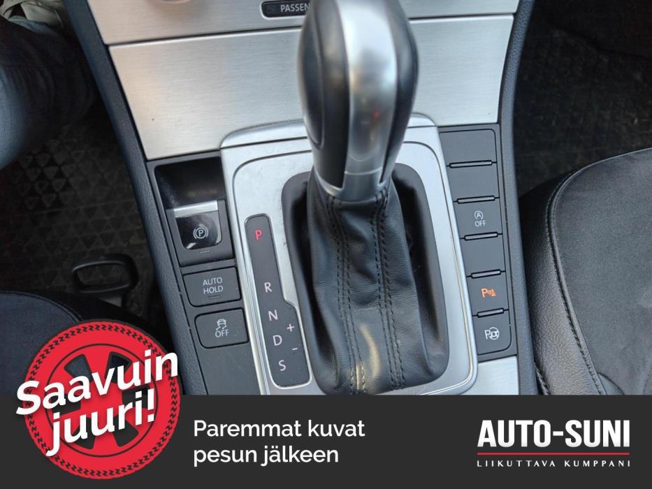 VOLKSWAGEN Passat 2014