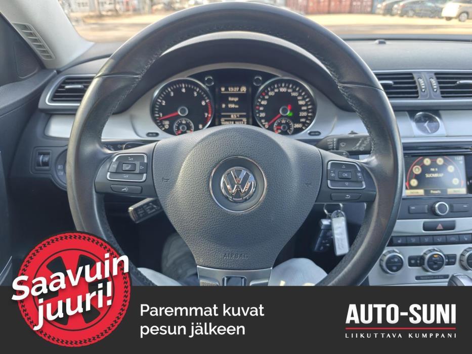 VOLKSWAGEN Passat 2014