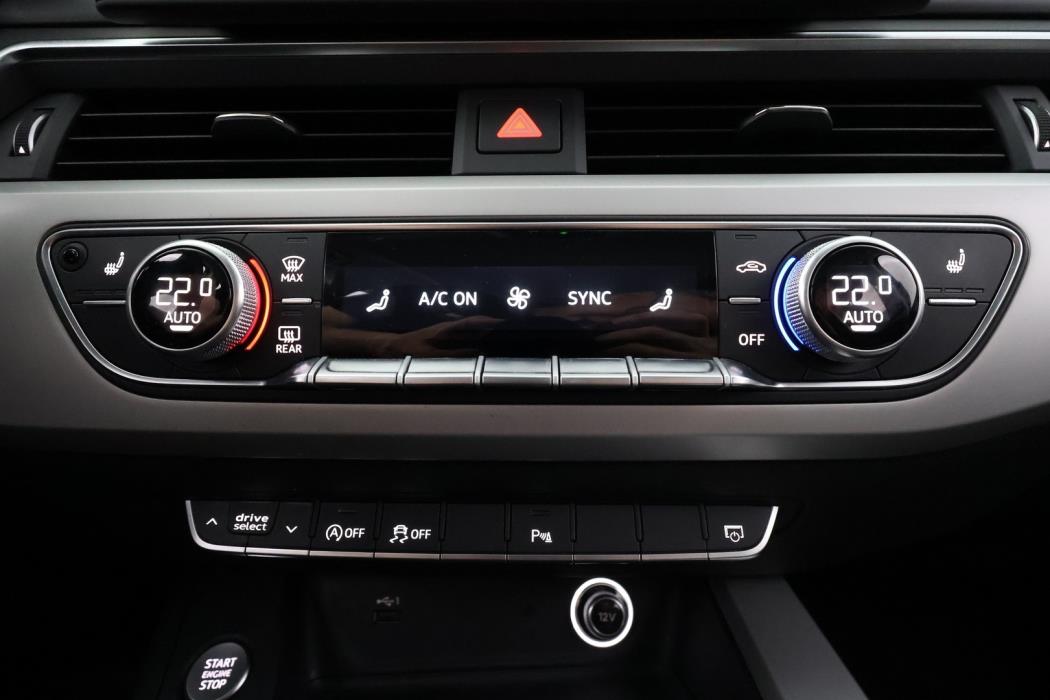 AUDI A4 2020
