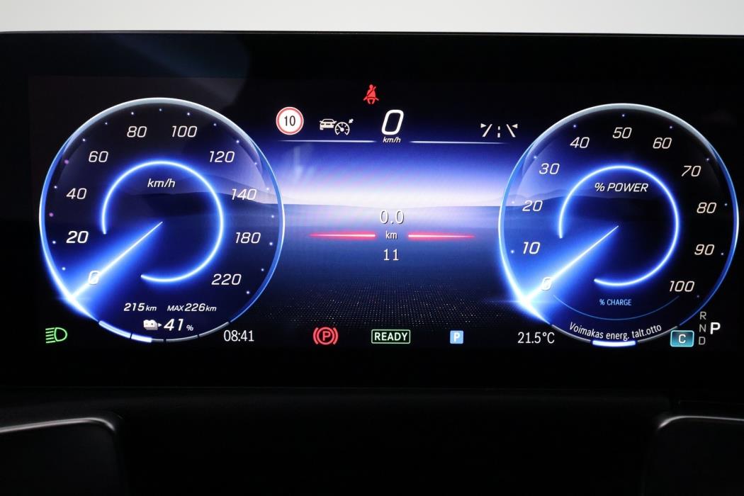 MERCEDES-BENZ EQB 2026