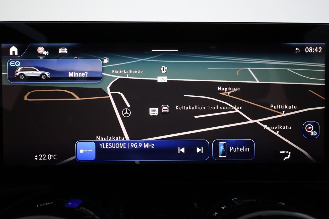 MERCEDES-BENZ EQB 2026