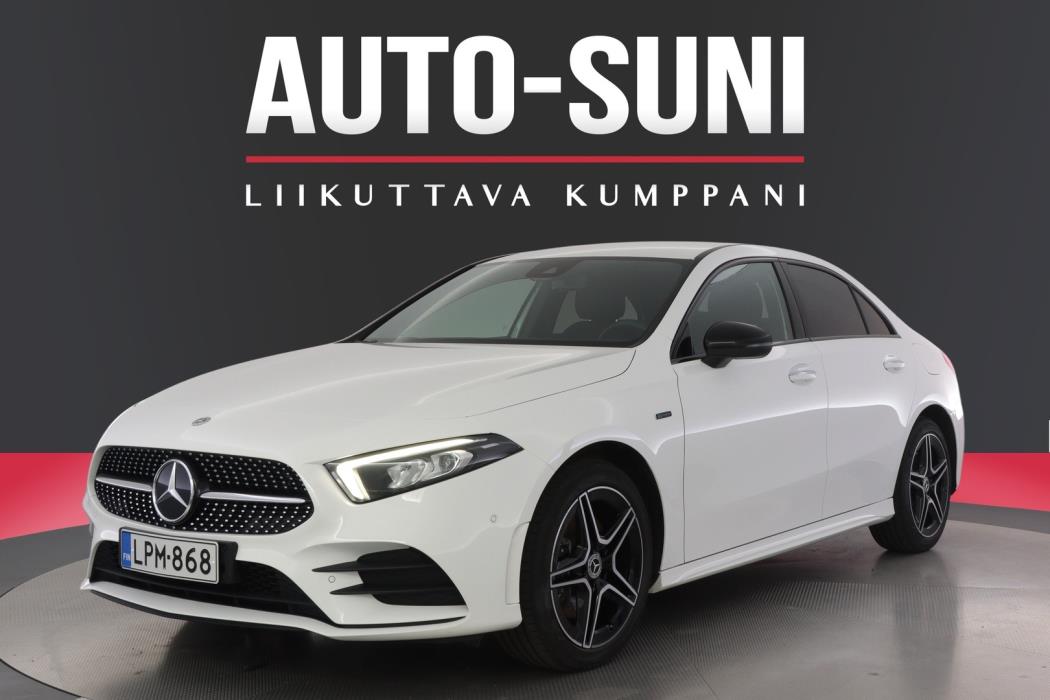 MERCEDES-BENZ A 2021