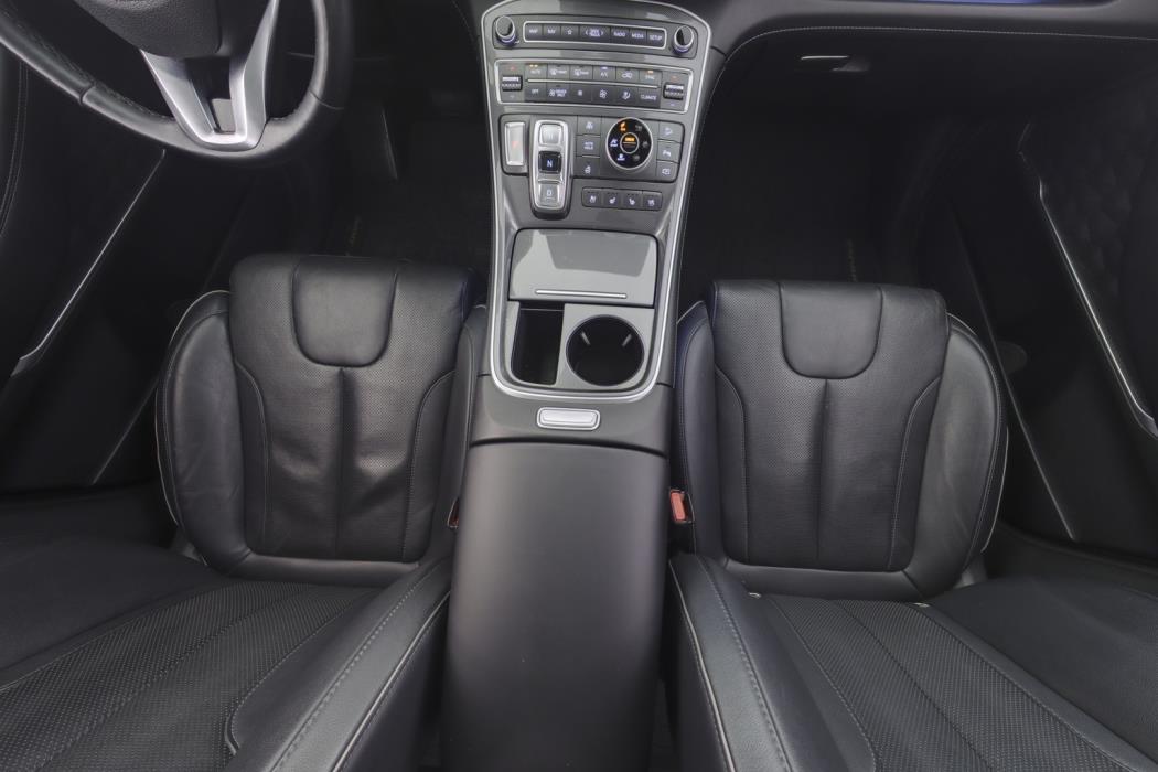 HYUNDAI Santa Fe 2021