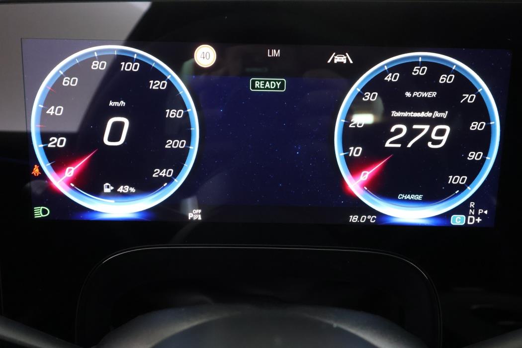 MERCEDES-BENZ C 2026