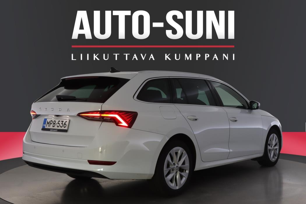 SKODA Octavia 2023