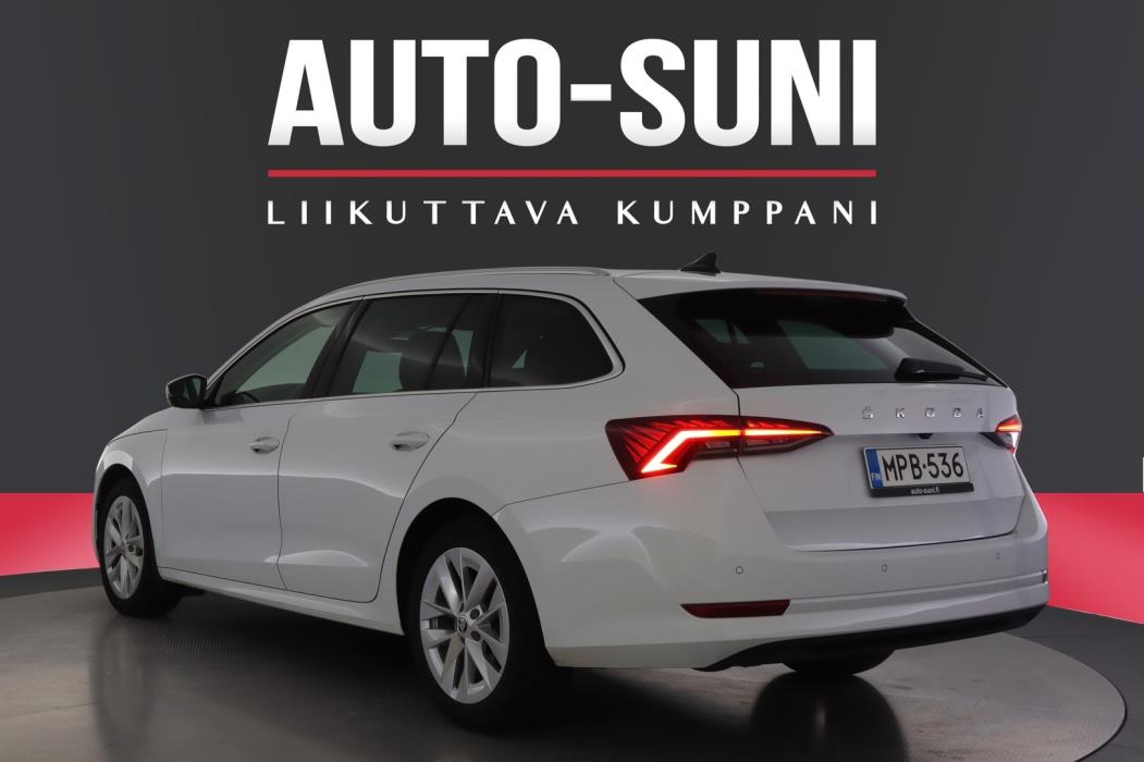 SKODA Octavia 2023