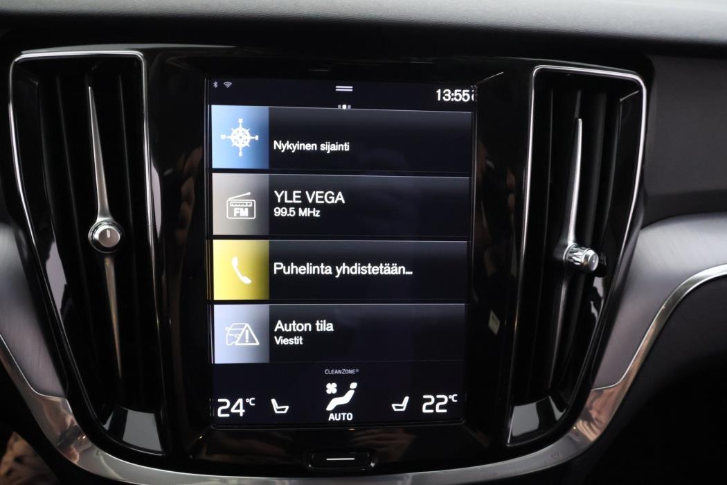 VOLVO V60 2021