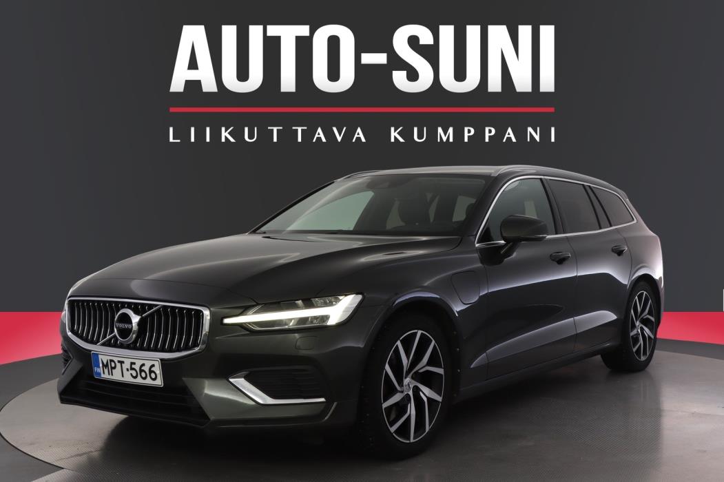 VOLVO V60 2021