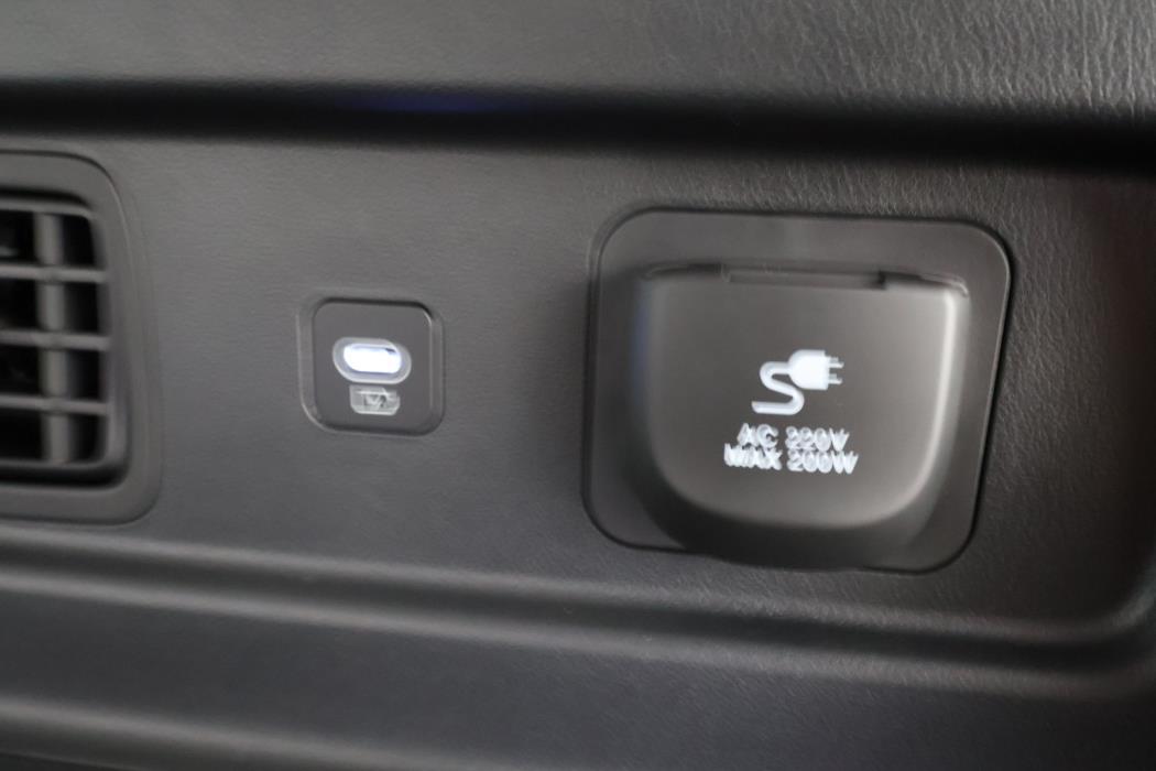 HYUNDAI Santa Fe 2026