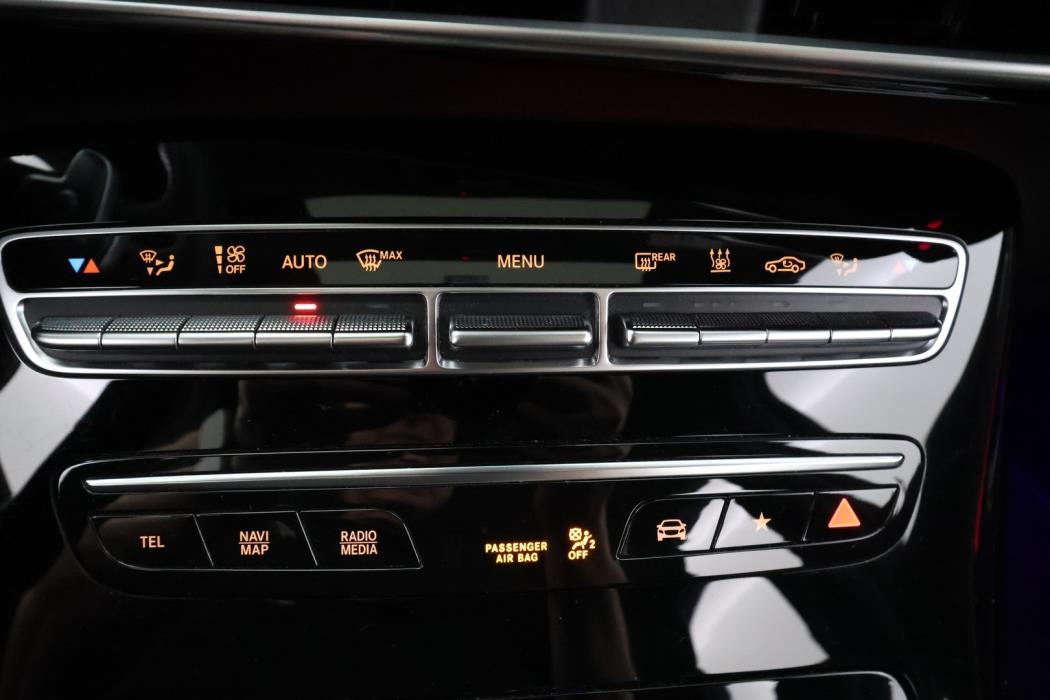 MERCEDES-BENZ EQC 2022