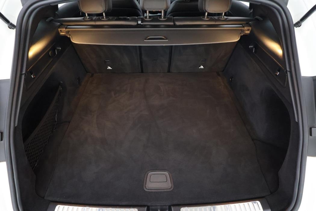 MERCEDES-BENZ EQC 2022