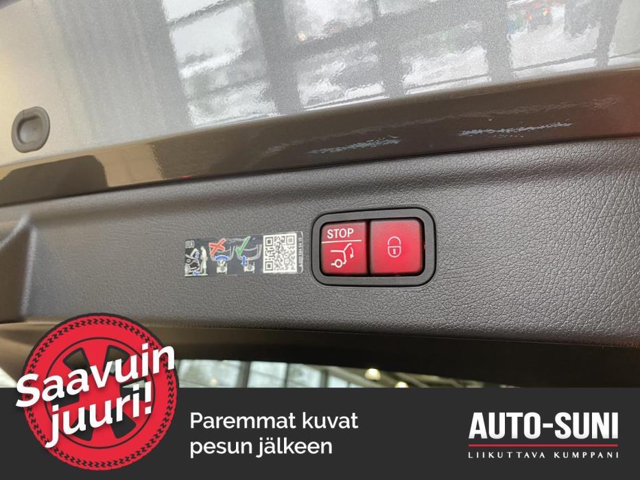 MERCEDES-BENZ EQE SUV 2024