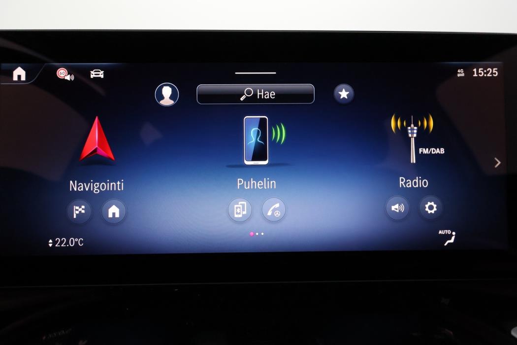 MERCEDES-BENZ GLA 2026