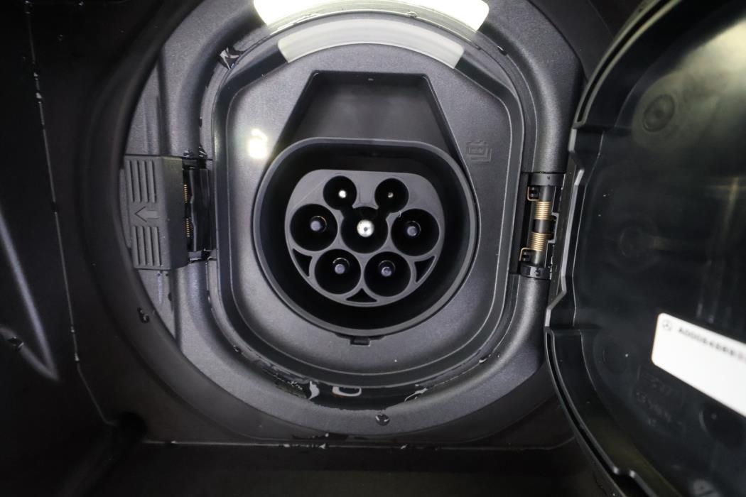 MERCEDES-BENZ GLA 2026