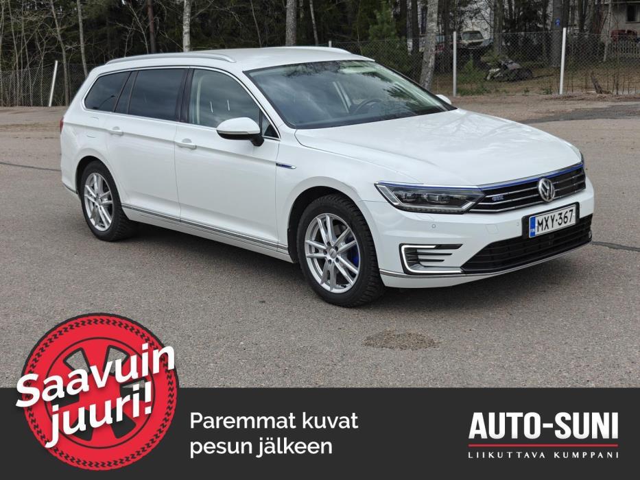 VOLKSWAGEN Passat 2016