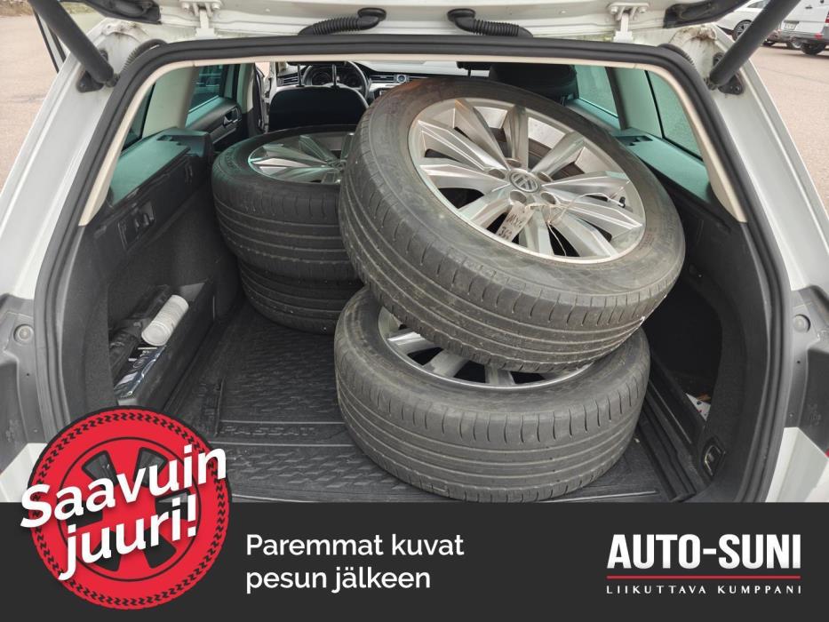 VOLKSWAGEN Passat 2016