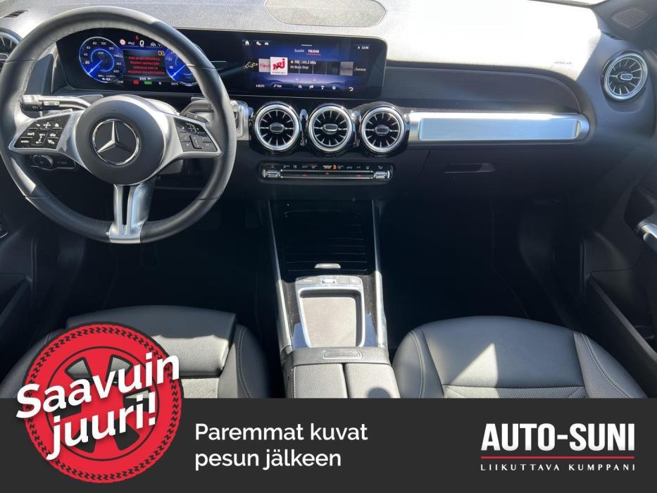 MERCEDES-BENZ EQB 2025